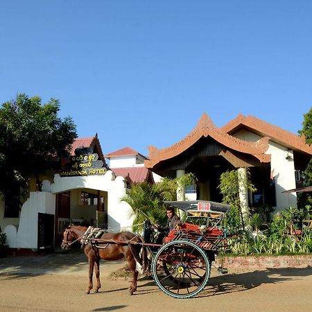 Manisanda Hotel Bagan Ngoại thất bức ảnh