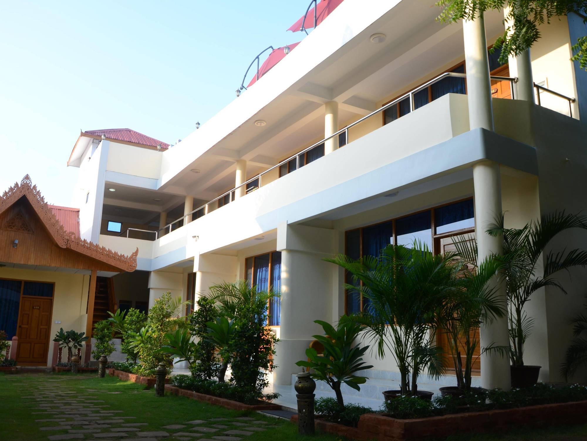 Manisanda Hotel Bagan Ngoại thất bức ảnh